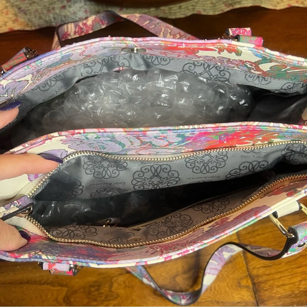 Enzo Angiolini watercolor floral shoulder bag